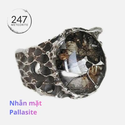 Nhẫn mặt Pallasite