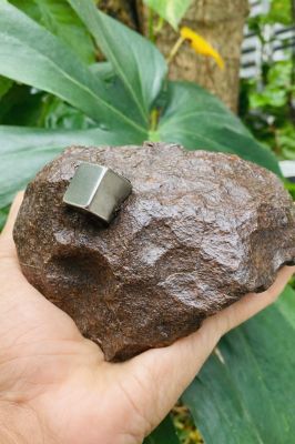 Thiên thạch có hút nam châm không?  Sắt, niken và những ngoại lệ